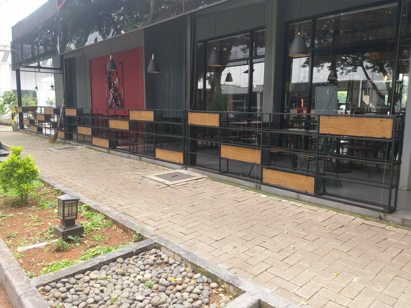 Renovation (KFC Kisamaun)